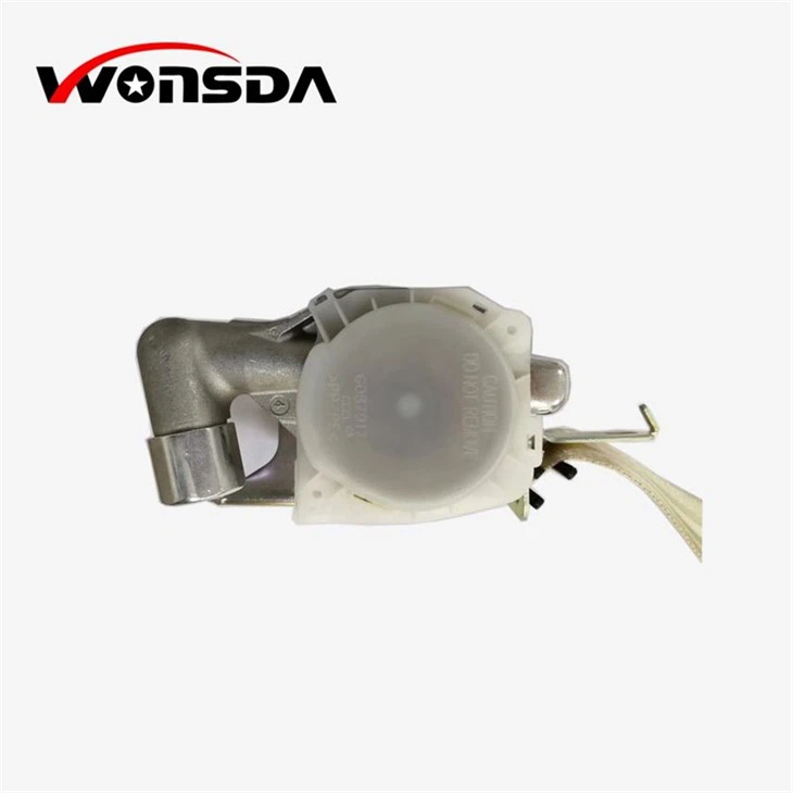 Hyundai Elentra seat belt