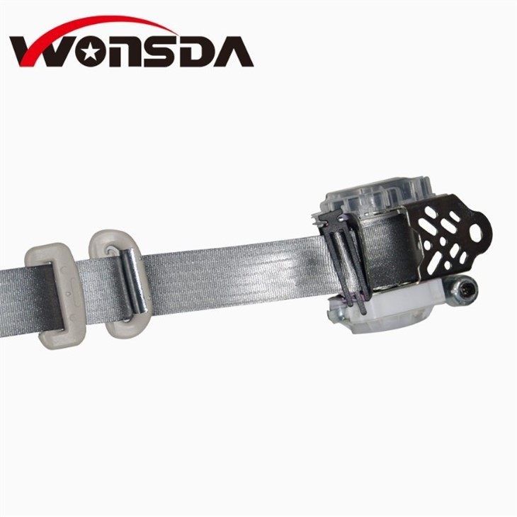 Subaru Forester seat belt replacement